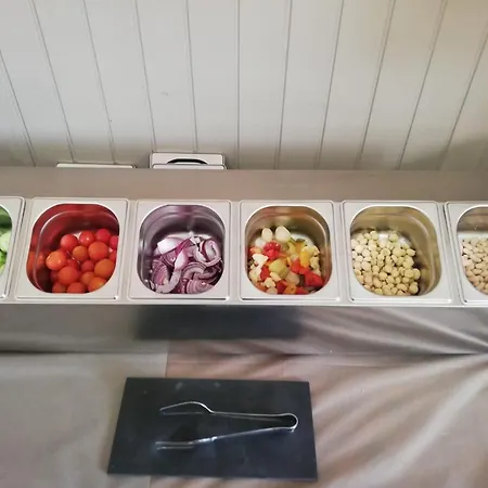 Agricamping Al Grappolo Divino مزرعة للإقامة لاتيزي