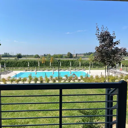 Agricamping Al Grappolo Divino Лацизе